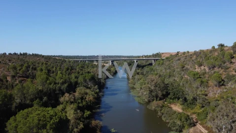 Terreno para Venda em Figueira dos Cavaleiros