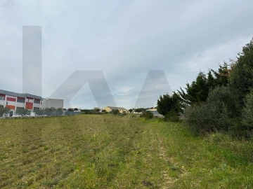 Terreno para Venda em São João das Lampas e Terrugem