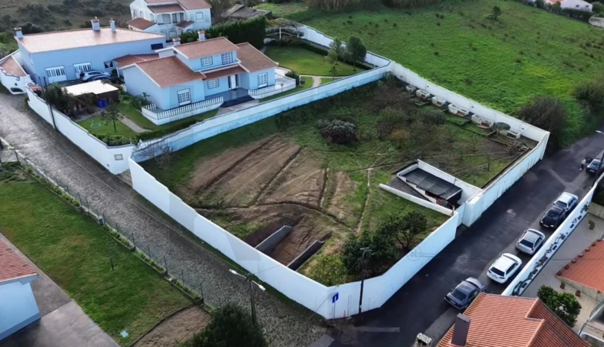Terreno para Venda em Enxara do Bispo, Gradil e Vila Franca do Rosário Foto 3