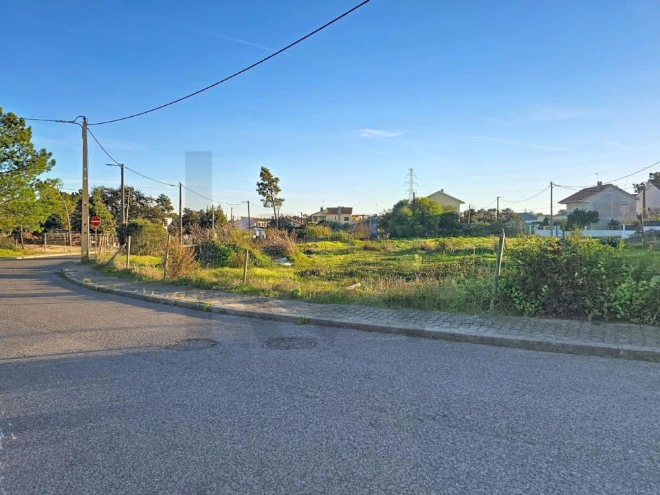 Terreno para Venda em Corroios Foto 16