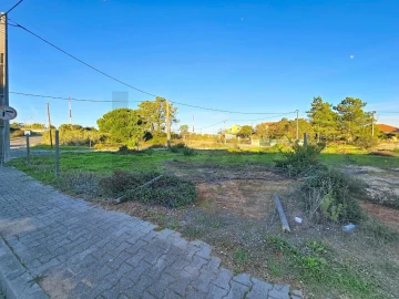 Terreno para Venda em Corroios