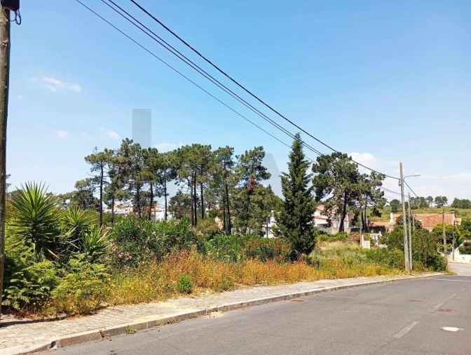 Terreno para Venda em Corroios Foto 2