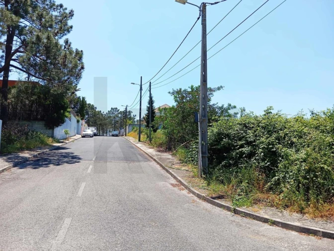 Terreno para Venda em Corroios Foto 4