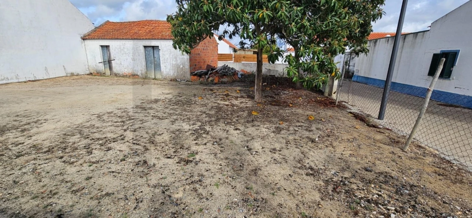 Terreno para Venda em Grândola e Santa Margarida da Serra Foto 1