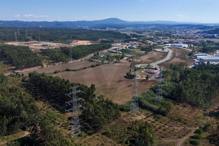 Terreno para Venda em Arcos e Mogofores Foto 3