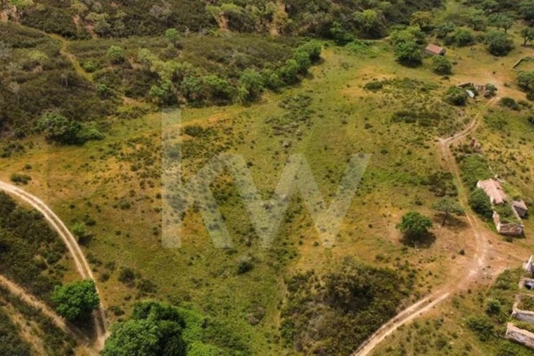 Terreno para Venda em Santiago do Cacém, Santa Cruz e São Bartolomeu da Serra Foto 3