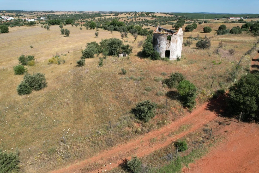 Terreno para Venda em Nossa Senhora de Machede Foto 2