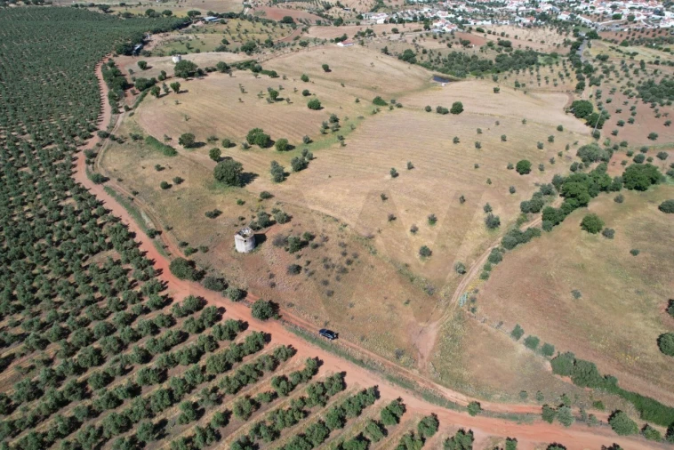 Terreno para Venda em Nossa Senhora de Machede Foto 1