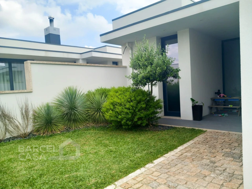 Moradia T3 para Venda em Tamel (São Verissimo) Foto 22