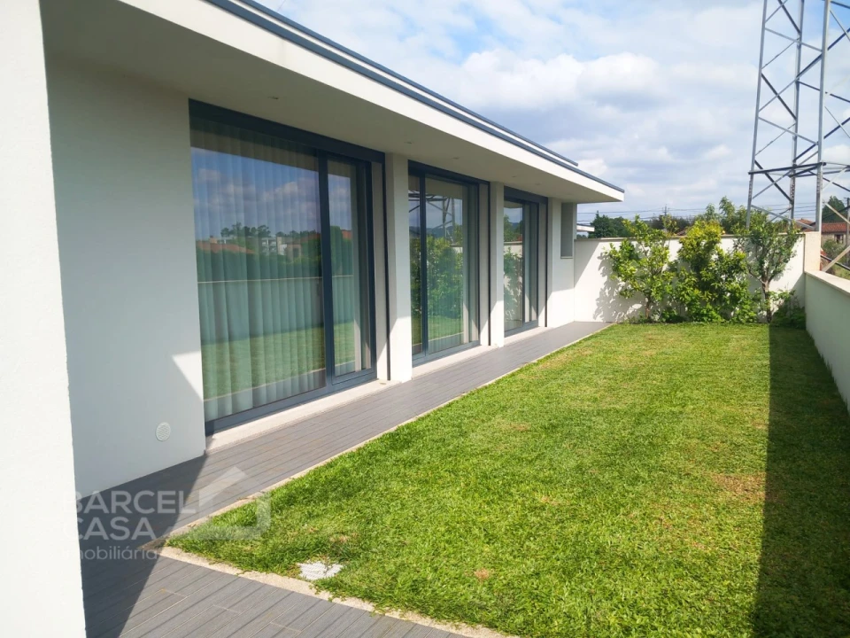 Moradia T3 para Venda em Tamel (São Verissimo) Foto 26