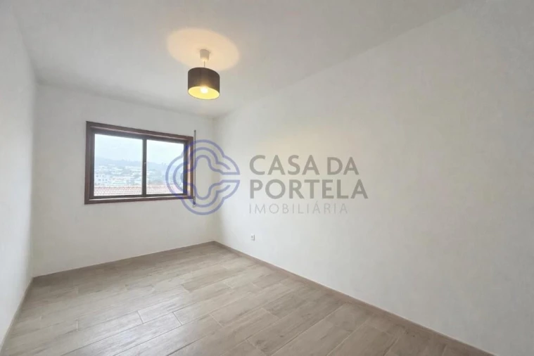 Apartamento T2 para Venda em Valongo Foto 7