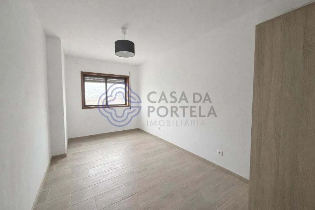 Apartamento T2 para Venda em Valongo Foto 6