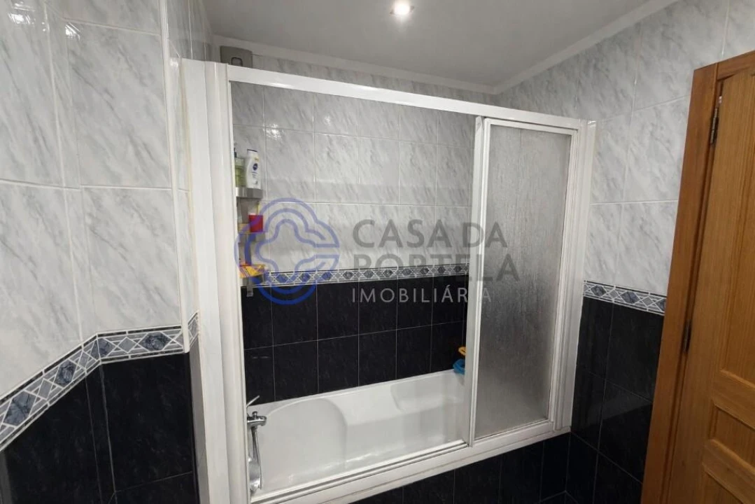 Apartamento T2 para Venda em Rio Meão Foto 13