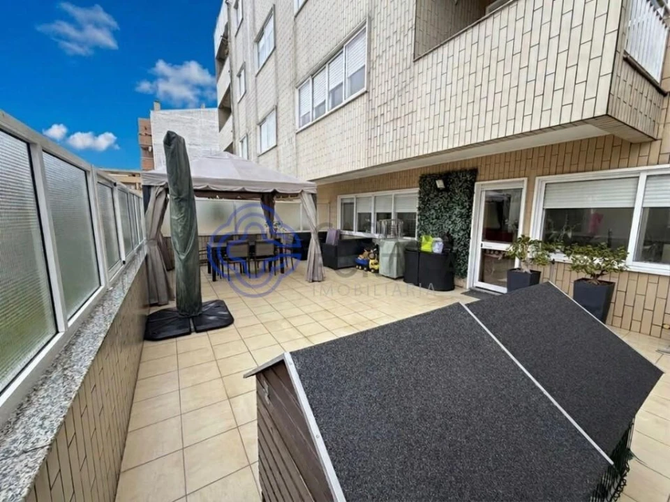 Apartamento T2 para Venda em Rio Meão Foto 3