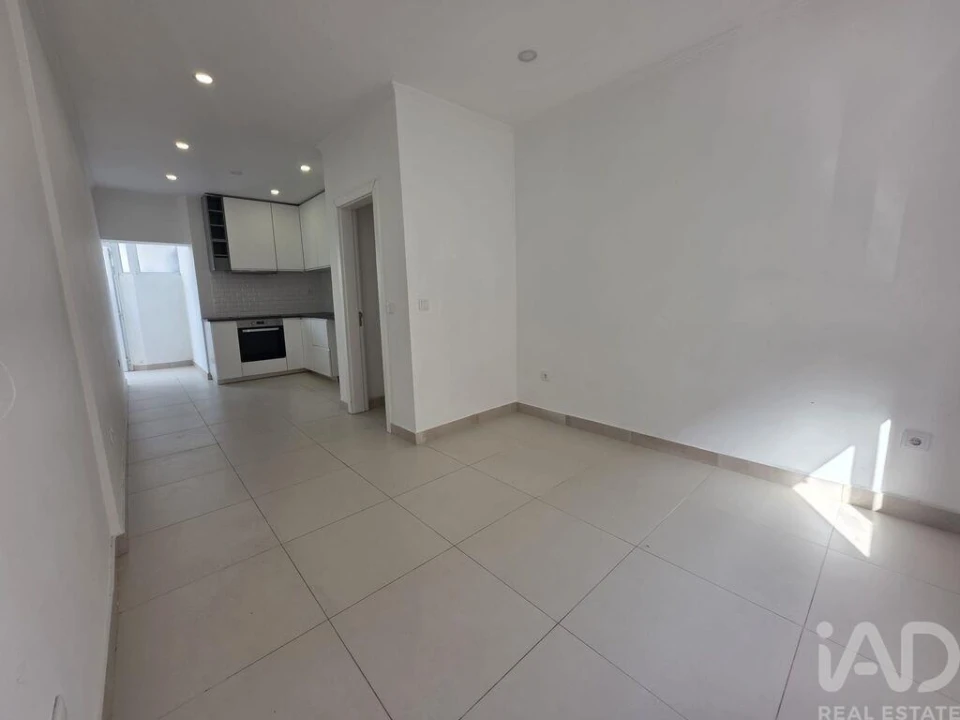 Apartamento para Venda em Barreiro e Lavradio Foto 4