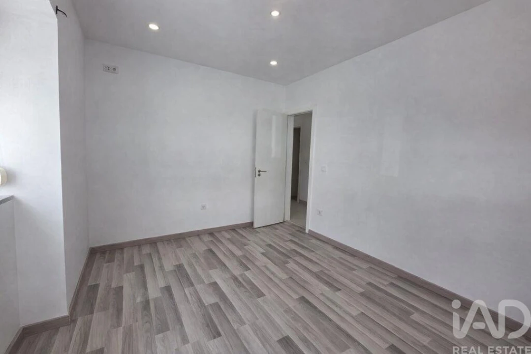 Apartamento para Venda em Barreiro e Lavradio Foto 9