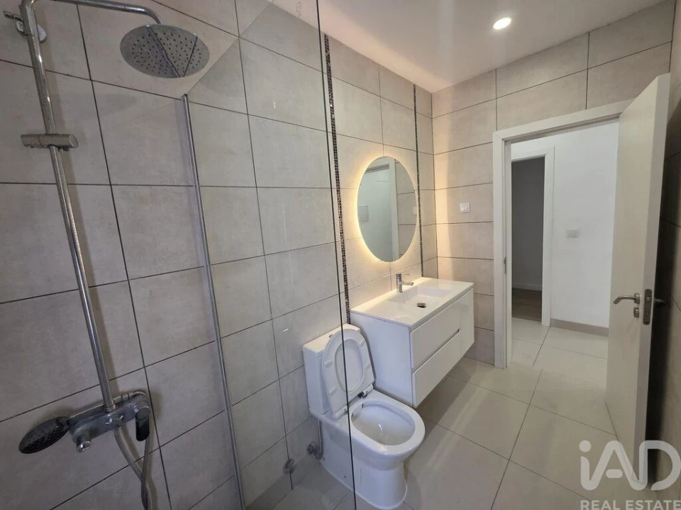 Apartamento para Venda em Barreiro e Lavradio Foto 8