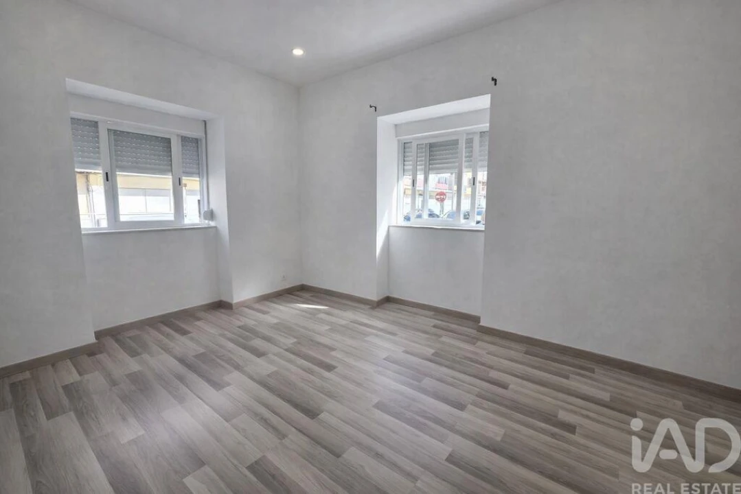 Apartamento para Venda em Barreiro e Lavradio Foto 10