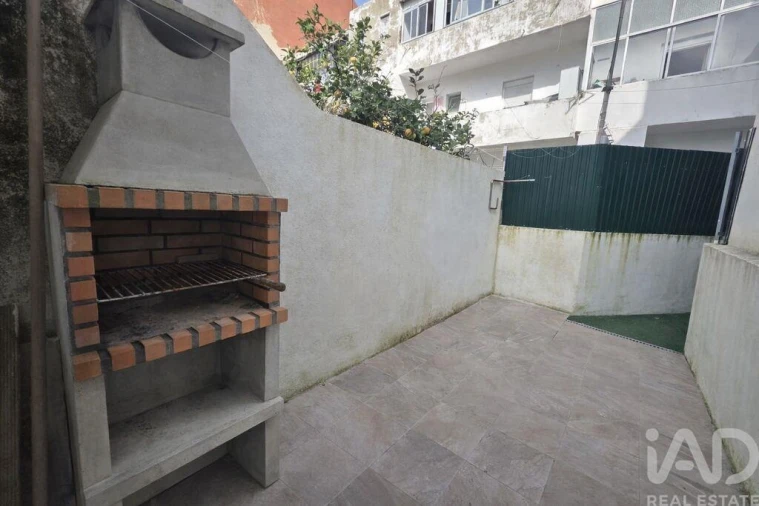 Apartamento para Venda em Barreiro e Lavradio Foto 2