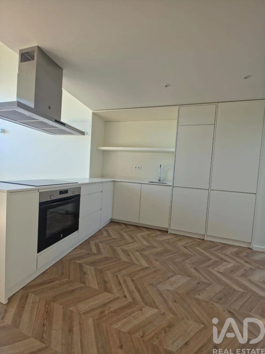 Apartamento T2 para Venda em Santa Marinha e São Pedro da Afurada Foto 3
