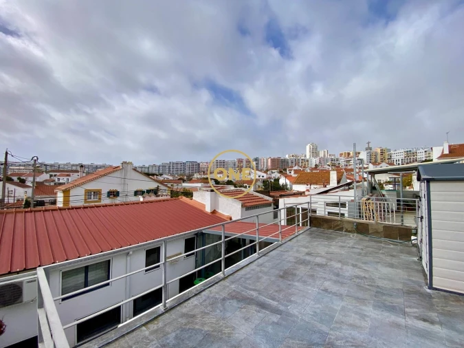 Moradia T2 para Venda em Almada, Cova da Piedade, Pragal e Cacilhas Foto 29