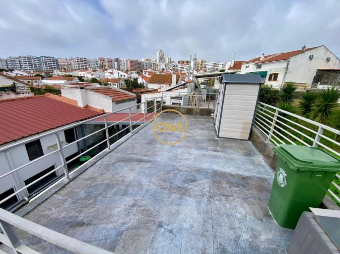 Moradia T2 para Venda em Almada, Cova da Piedade, Pragal e Cacilhas Foto 16