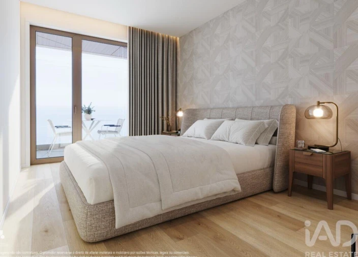 Apartamento T1 para Venda em Arco da Calheta Foto 7