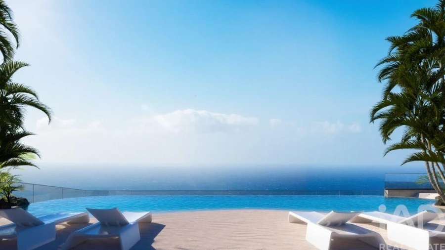 Apartamento T1 para Venda em Arco da Calheta Foto 9