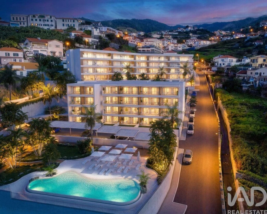 Apartamento T1 para Venda em Arco da Calheta Foto 12