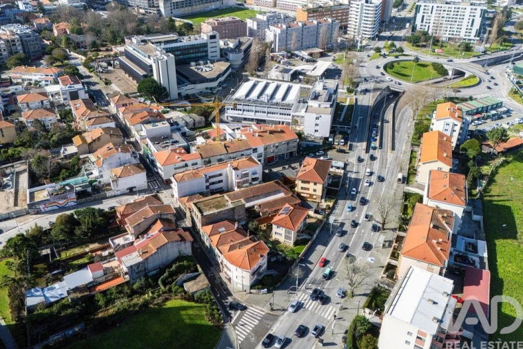 Armazém para Venda em Ramalde Foto 11