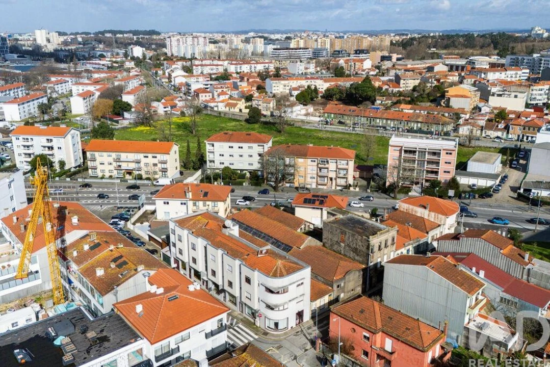 Armazém para Venda em Ramalde Foto 14