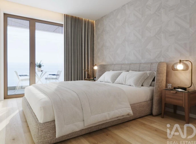 Apartamento T1 para Venda em Arco da Calheta Foto 13