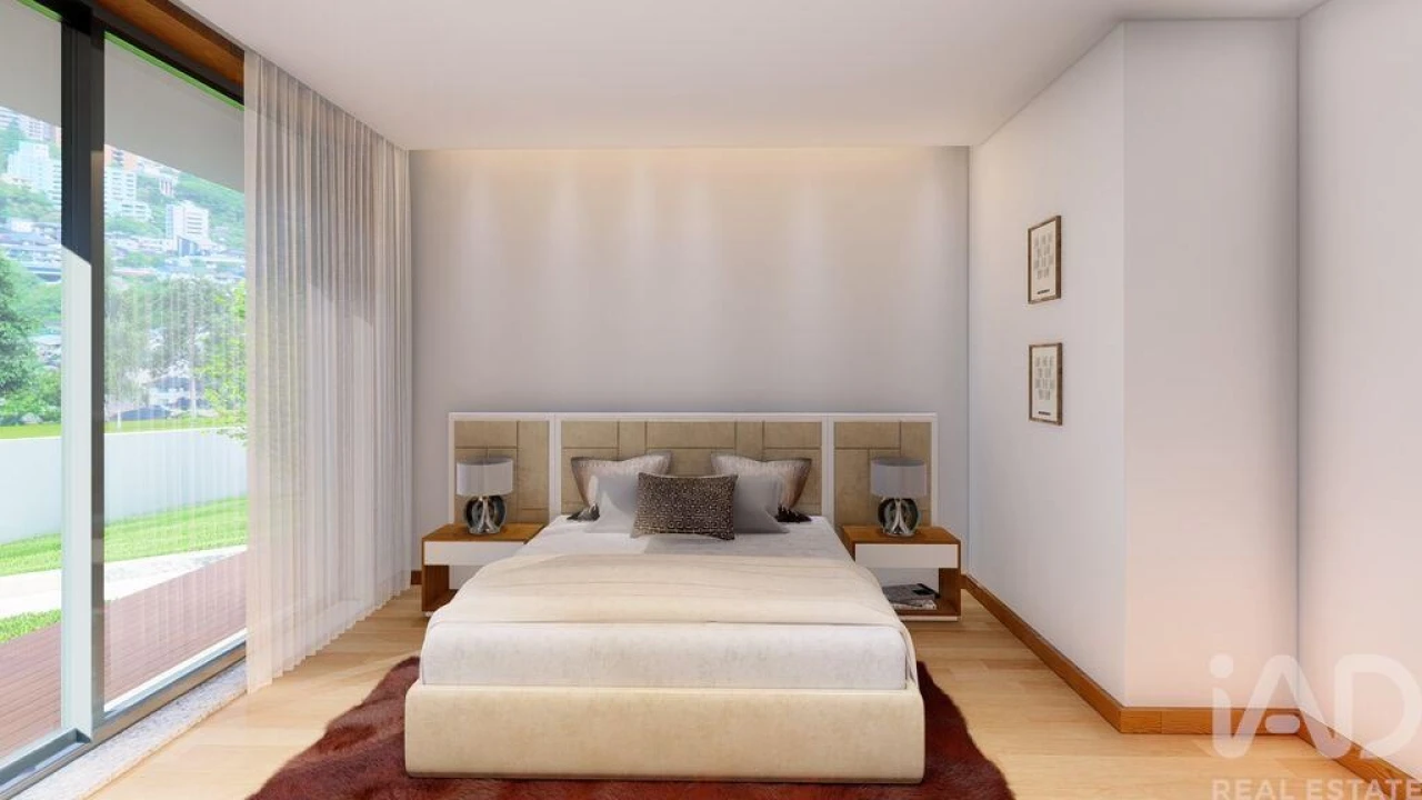 Moradia T4 para Venda em Portimão Foto 7