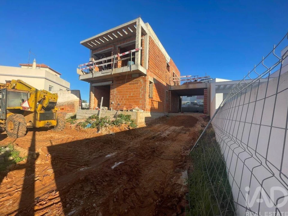 Moradia T4 para Venda em Portimão Foto 4