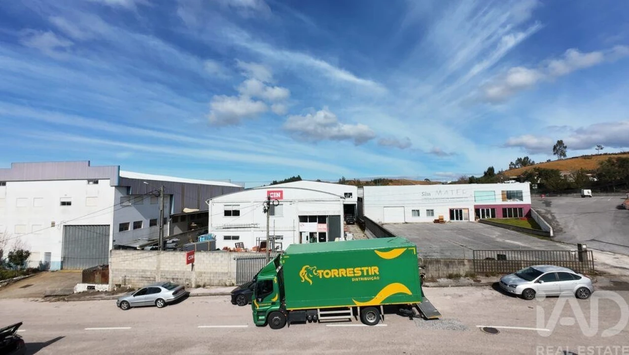 Loja para Venda em Pedrogão Grande Foto 6