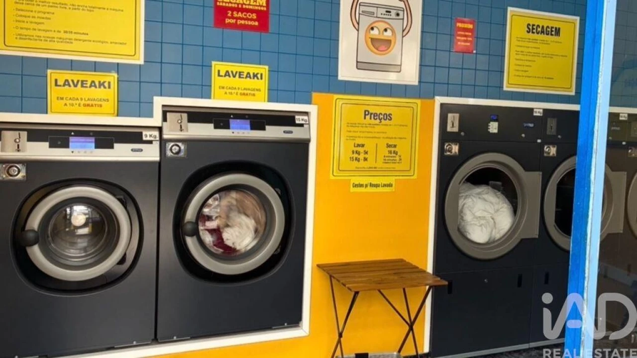 Loja para Arrendamento em Alfragide Foto 1