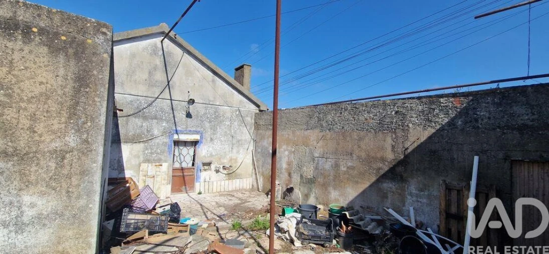 Moradia para Venda em Azueira e Sobral da Abelheira Foto 3