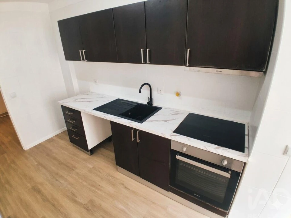 Apartamento para Venda em Baguim do Monte (Rio Tinto) Foto 1