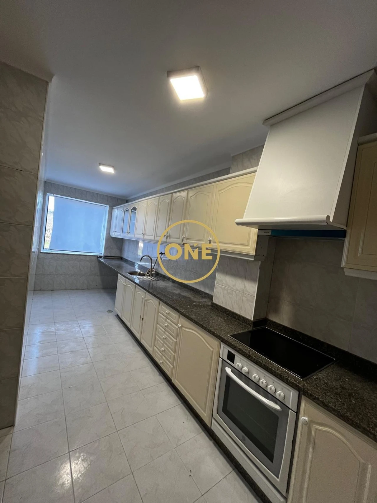 Apartamento T2 para Venda em Macieira de Rates Foto 7