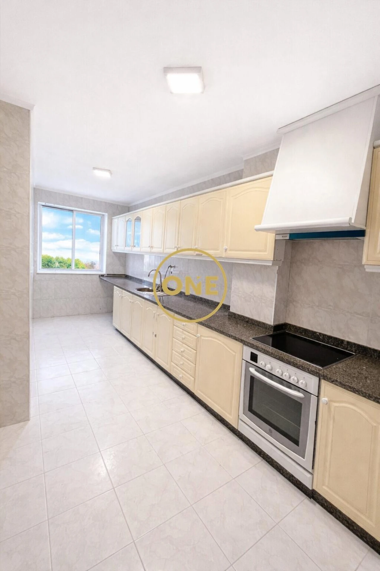 Apartamento T2 para Venda em Macieira de Rates Foto 7