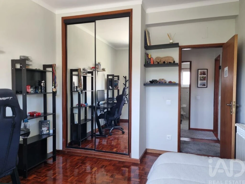 Moradia T3 para Venda em São Miguel de Poiares Foto 27