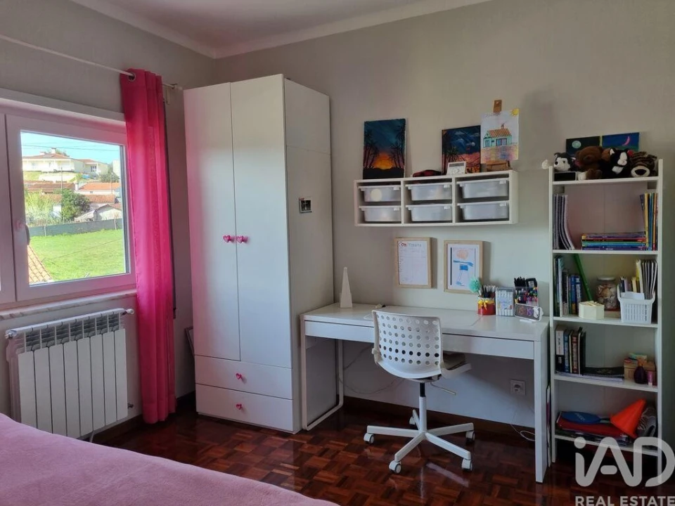 Moradia T3 para Venda em São Miguel de Poiares Foto 32