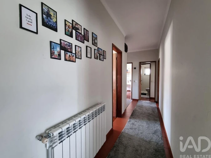 Moradia T3 para Venda em São Miguel de Poiares Foto 21