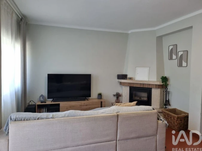 Moradia T3 para Venda em São Miguel de Poiares Foto 18