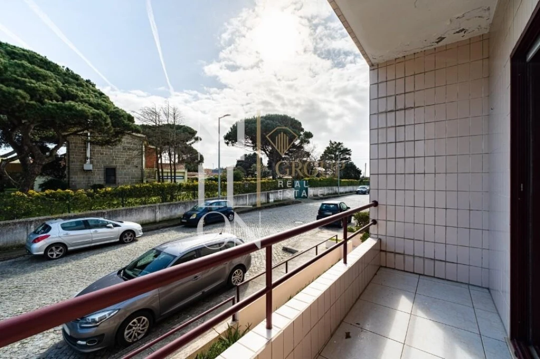 Apartamento T3 para Venda em Arvore Foto 7