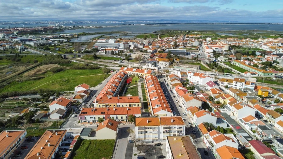 Apartamento T2 para Venda em Alhos Vedros Foto 44