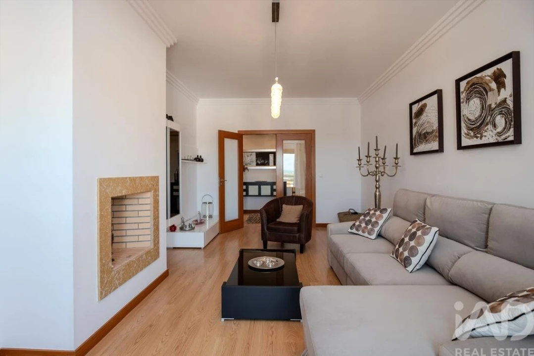 Apartamento T2 para Arrendamento em Palmela Foto 8