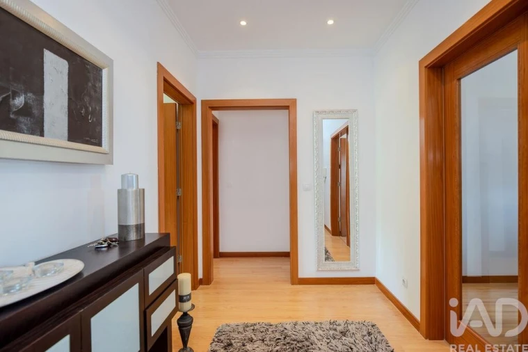 Apartamento T2 para Arrendamento em Palmela Foto 4