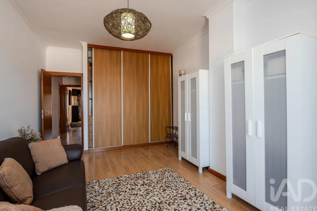 Apartamento T2 para Arrendamento em Palmela Foto 11