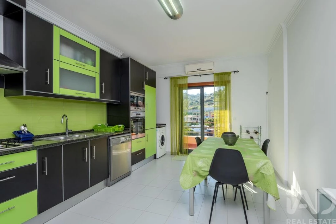 Apartamento T2 para Arrendamento em Palmela Foto 6